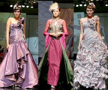 Kumpulan Foto Model  Baju  Kebaya Fashion  Show Trend Baju  