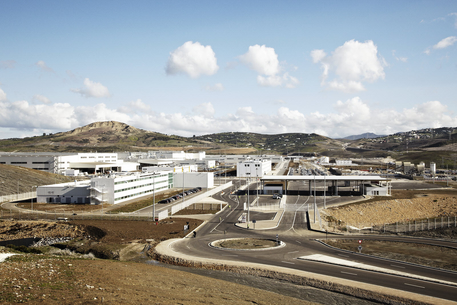 ... VI inaugurates new Renault-Nissan Alliance plant in Tangier, Morocco