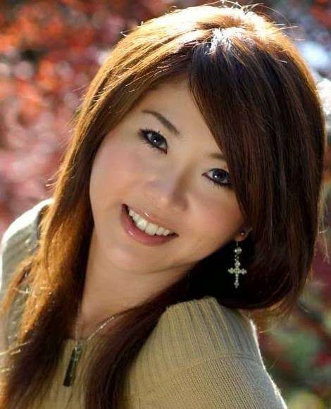 How To Say Beautiful Woman In Japanese / Top 10 Most Beautiful Japanese Women - Cutest Girls in the ... - バックシャン a woman who is beautiful from behind.