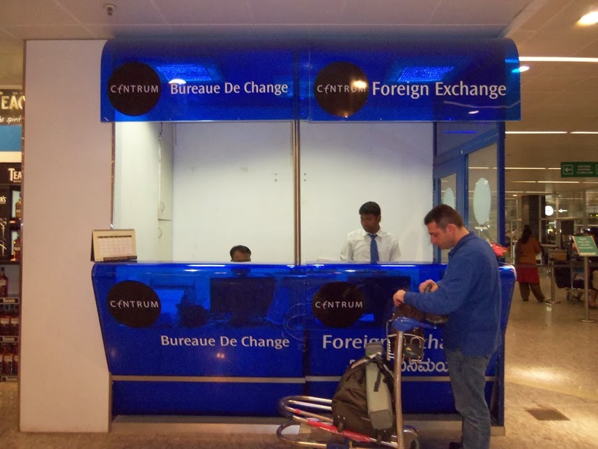 currency exchange rate at delhi airport