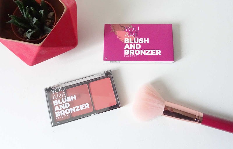 Beautiful Box self Love You Are Cosmetics, Palette de blush et bronzer "terre de sienne"