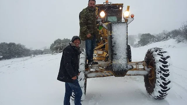 Επί ποδός ο μηχανισμός του δήμου Ναυπλιέων για το νέο κύμα χιονιά (βίντεο)