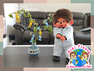 Kiki Monchhichi pâques arbre easter egg oeuf