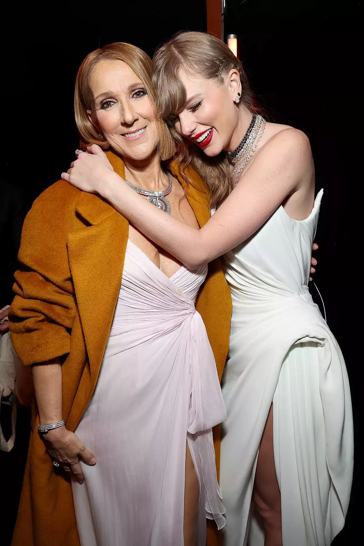 Celine Dion, amidst her ongoing health struggles, made a surprising appearance at the 2024 Grammy Awards. This article explores the iconic pop star's rare public appearance and her heartwarming gesture towards Taylor Swift.