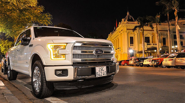 Ford F-150 Platinum thứ 2 gõ cửa Việt Nam