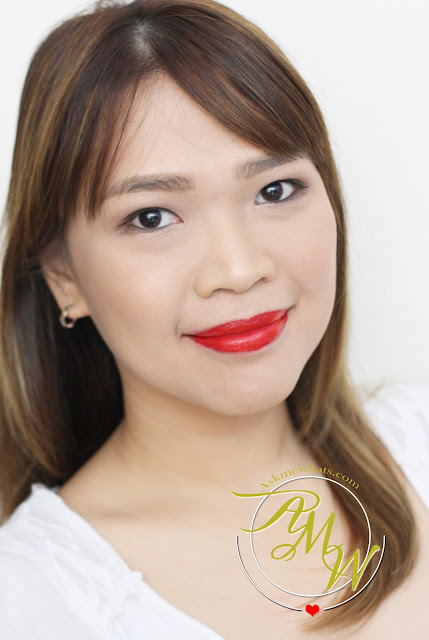 a photo of Nikki Tiu - AskMewhats wearing CLINIQUE Pop Matte Rose Pop + Primer and Pop Liquid Color + Primer Flame Pop