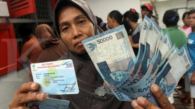 Bantuan Program PKH Rp 300 Ribu Tak Cair, Solusinya Segera Akses dtks.kemensos.go.id