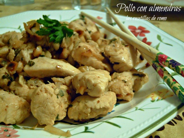 "Pollo con almendras"