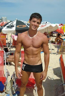 Swimpixx - pics of men in swimmwer: speedos, aussiebum, sungas, & nike. Brazilian homens nos sungas abraco sunga. Free photos of speedo men, hot gay men in speedos and aussiebum. Swimpixx blog for sexy speedos.