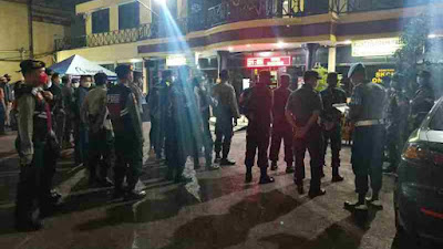 Tekan Penyebaran Covid-19, Patroli Malam Hari Gencar di Laksanakan Babinsa Koramil 01/TS Kodim 0503/JB bersama Tiga Pilar