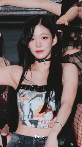 Chaeyoung (채영) FROMIS_9 Main Dancer, Lead Rapper, and Vocalist