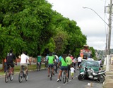 Passeio Ciclístico da Paróquia Santa Terezinha da Igreja São Francisco até a Igreja de N. Sra. Aparecida no bairro Amir Amaral, 12 de outubro de 2011 – Fotos