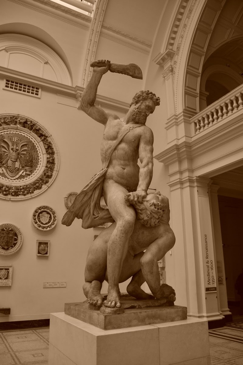 Samson tuant un Philistin - Giambologna