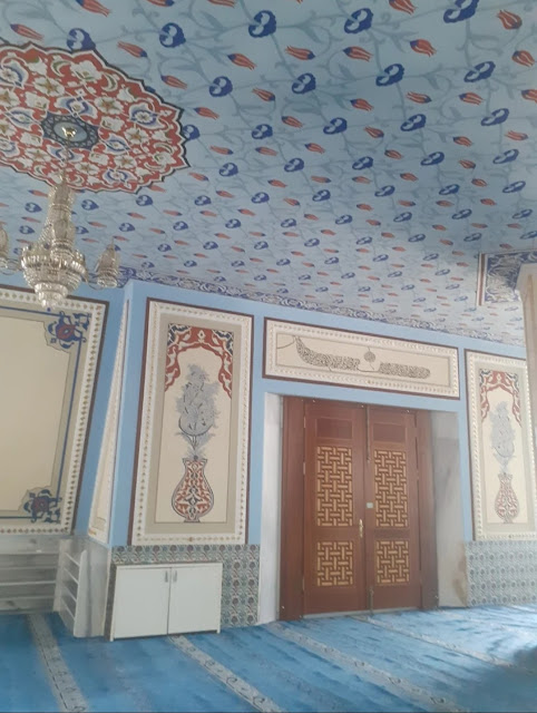 مسجد بلال الحبشي في إسطنبول مسجد بطراز عصري