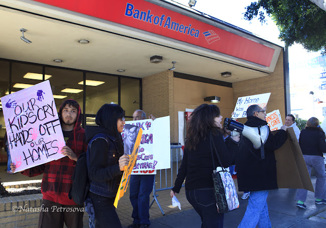 occupy fights foreclosures protest in front of bank of america, bank of america , activists, protest, homeowners protest infron of bank of america