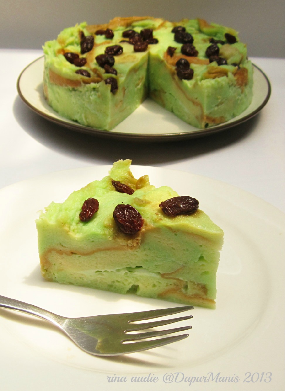 Bingka Roti Kukus Pandan D a p u r M a n i s