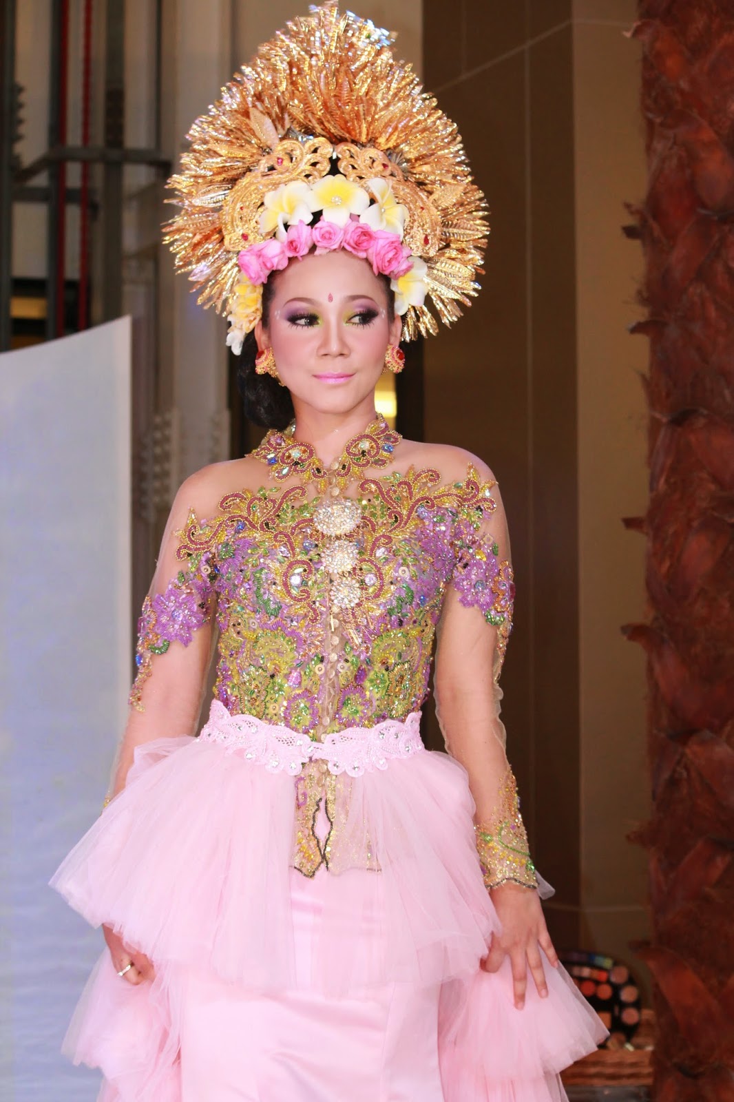  SANGGAR NUSANTARA DOT COM Jakarta SEWA BAJU  BALI 