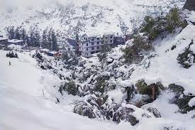 हिमाचल प्रदेश के ऊंचाई वाले कुछ क्षेत्रों में हल्की बारिश-बर्फबारी के आसार