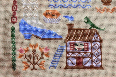 OwlForest Embroidery: Alice in Wonderland SAL part7