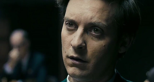 Tobby Maguire é enxadrista Bobby Fischer no trailer do drama Pawn Sacrifice, de Ed Zwick