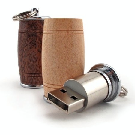 Oak Barrel USB flash drive