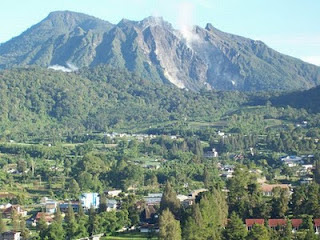 Keindahan Gunung Sibayak