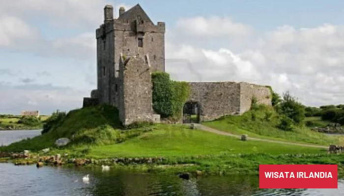 Keajaiban Lokasi Wisata Irlandia, Petualangan Tengah Hijau
