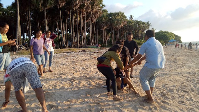 Tourist in Kupang