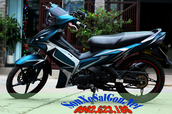 Sơn xe Exciter 2010 màu trắng đen xanh ngọc nhám Sport