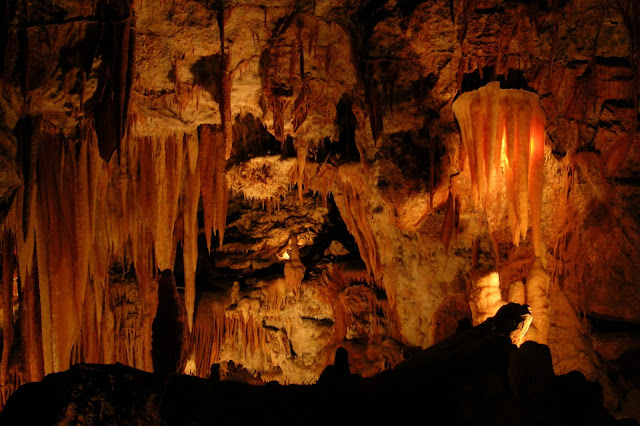 Caves and Grottoes Wallpapers