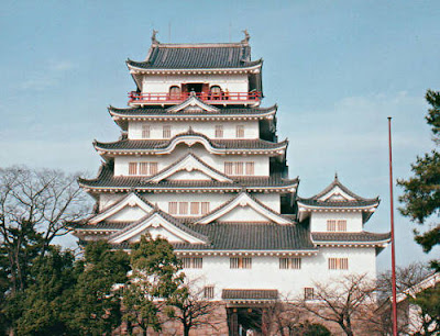 fukuyama-castle-japan-photo