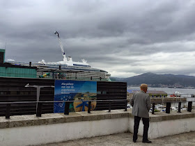 Spain, Anthem of the Seas in Vigo   by E.V.Pita (2015)   http://picturesplanetbyevpita.blogspot.com/2015/04/spain-anthem-of-seas-in-vigo-anthem-of.html     "Anthem of the Seas" visita Vigo  por E.V.Pita (2015)