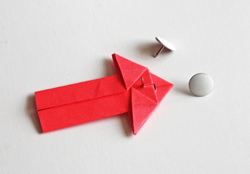  It alone takes a infinitesimal to brand unproblematic origami arrows Origami arrow magnets together with tacks
