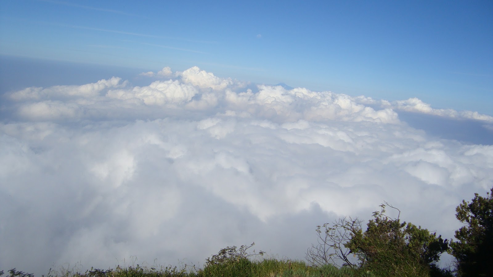 Cerita Seorang Pendaki Gunung: Photo pendakian Gunung Ciremai