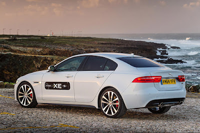 Jaguar XE có tốt hơn so với BMW, Mercedes và Audi?