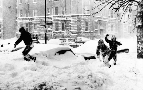 Chicago Snowstorm 1967.jpg. Chicago Blizzard of 1967 by johnmartine63