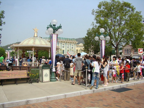 Tips For Touring Hong Kong Disneyland With Kids China Tours Online Blog