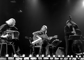 Trio Esquina (César Stroscio (bandoneón), Pino Henríquez (guitarra eléctrica), Hubert Tissier (bajo) 