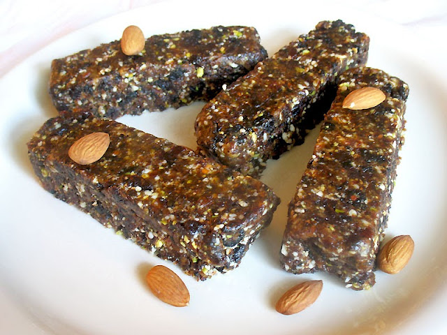 fruit and nut energy bars