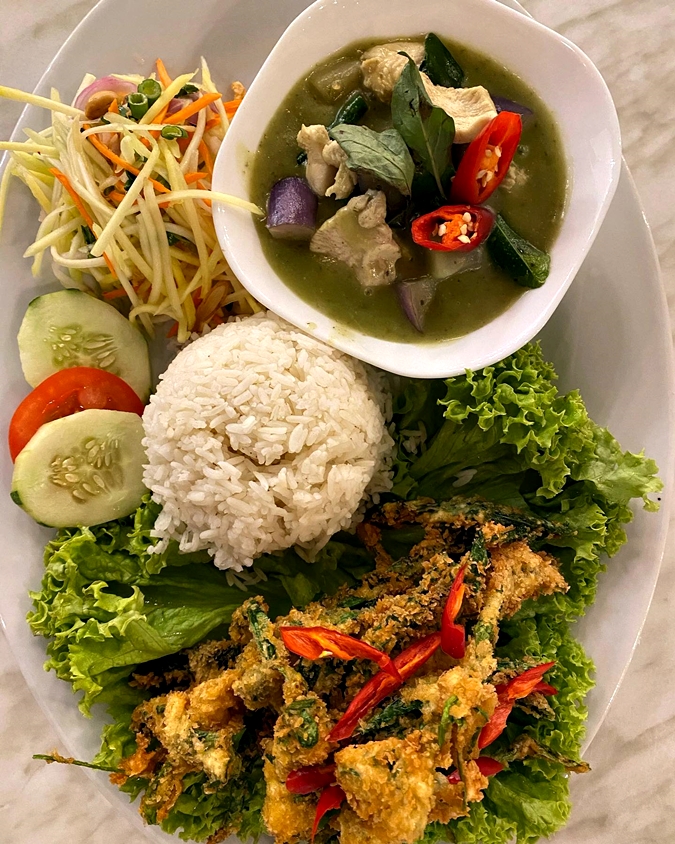 Naara Thai Shah Alam