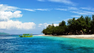 Menyoal Bangunan Sempadan Pantai di Gili Trawangan