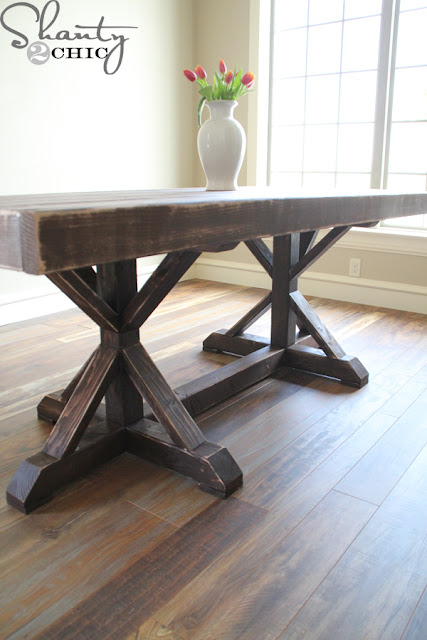 12 beautifully rustic farmhouse table. -  Littlehouseoffour.com