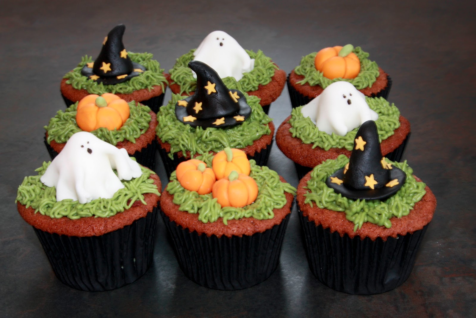 Spooky Halloween Cupcakes