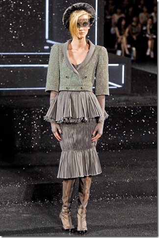 Chanel Fall 2011 (nay) 8