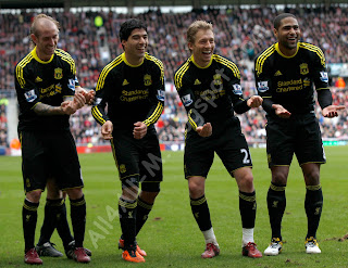 Sunderland v Liverpool - Premier League, Liverpool, Liverpool players, Sunderland players, Kenny Dalglish, Luis Suarez , Andy Carroll, HQ Photo, Dirk Kuyt, Lucas Leiva