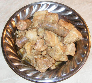 fripturi, carne prajita la ceaun, tochitura, pomana porcului, preparate de craciun, preparate de porc, retete de porc, retete de craciun, retete culinare, friptura de porc, carnati prajiti, mancaruri cu carne, retete de mancare, mancaruri traditionale romanesti, retete traditionale romanesti, meniu de revelion si craciun, un fel de mancare, porc la ceaun, carne de porc fripta la ceaun, 