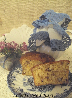 Eclectic Red Barn: Island Mango Cake 