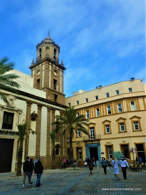 visitar casco antiguo de Cádiz, zona catedral