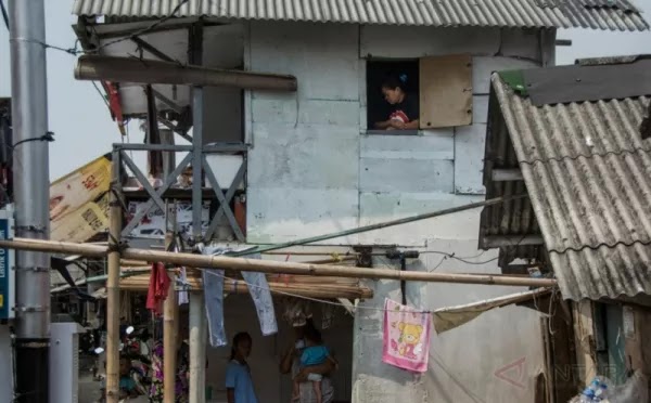 Di Balik Penurunan Angka Kemiskinan