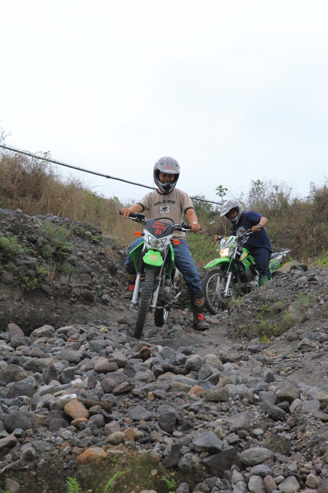 Kasarunkcom Trail Bike Di Jalur Lahar Merapi